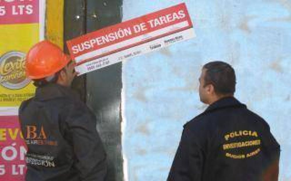 Suspendieron 11 obras en construcci�n en Lomas de Zamora