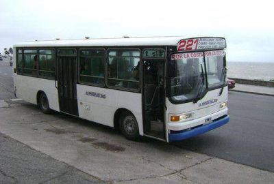 Transporte: la l�nea 221 ahora se llama �Costa Azul�