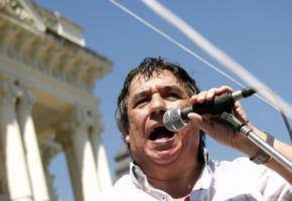 Cholo Garc�a inaugura local del Sindicato �nico de Municipales
