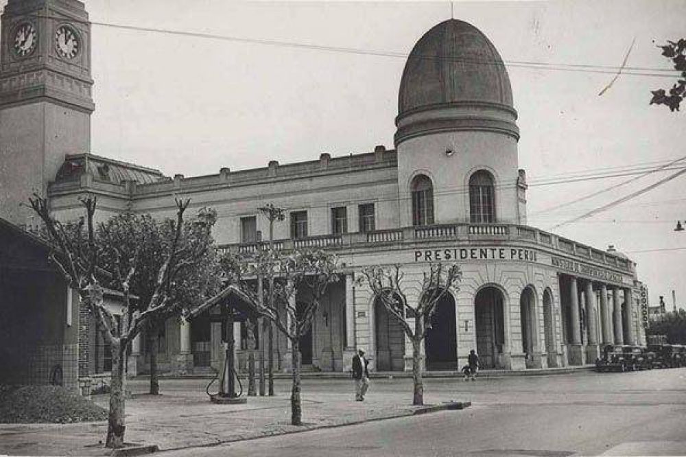 El General antes que un monarca: �La Terminal se llam� Juan Domingo Per�n hasta 1955�