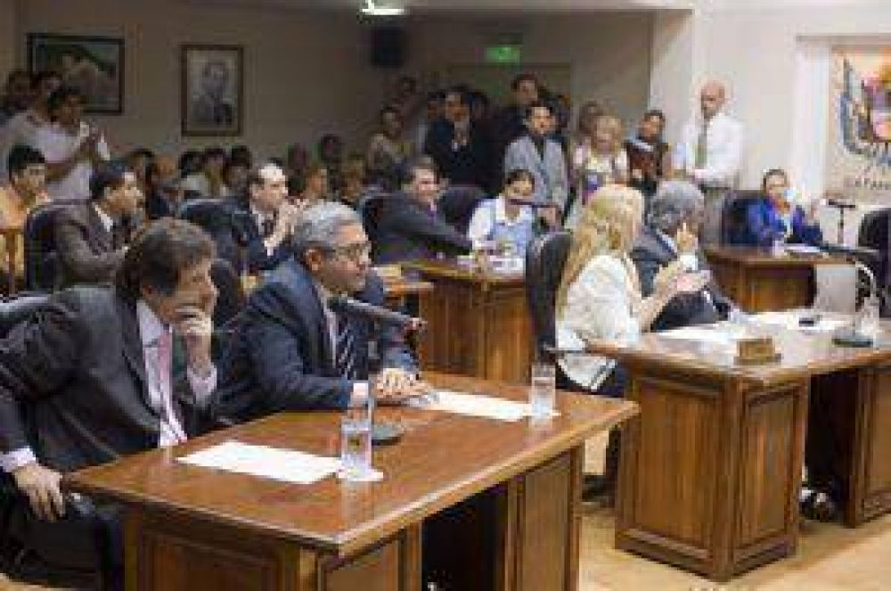 El CD aprob� ordenanza para controlar la usura