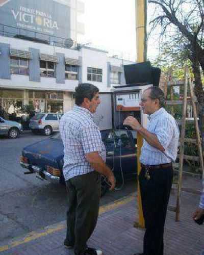S�enz Pe�a: el municipio contin�a actualizando sem�foros en la ciudad