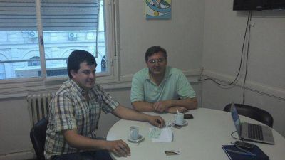 Abarca entreg� subsidio al CEUS. Fue por un monto total de 10mil pesos y servir� para poner en funcionamiento el local de calle 60