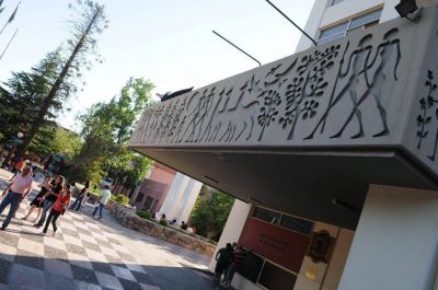 Los concejales de Guaymall�n se subieron las dietas a $ 40 mil