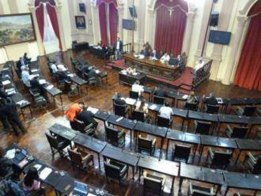 Senado aprueba un beneficio impositivo para las Farmacias