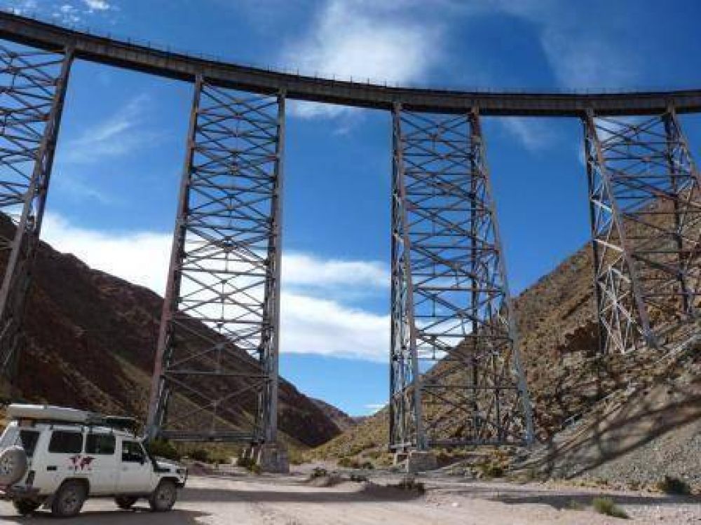 Turista muri� por el fr�o en el viaducto La Polvorilla