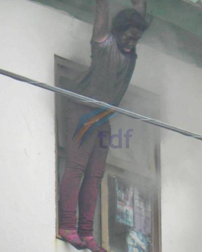 Generalizada indignaci�n por el incendio que pudo ser una tragedia 