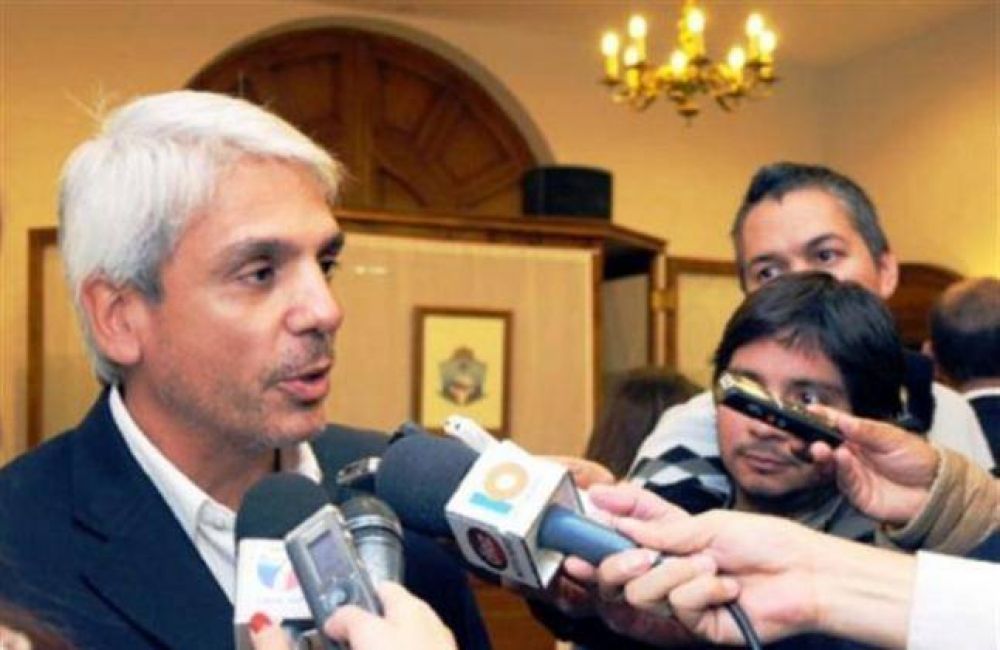 Coco invit� a Ciampini a debatir p�blicamente