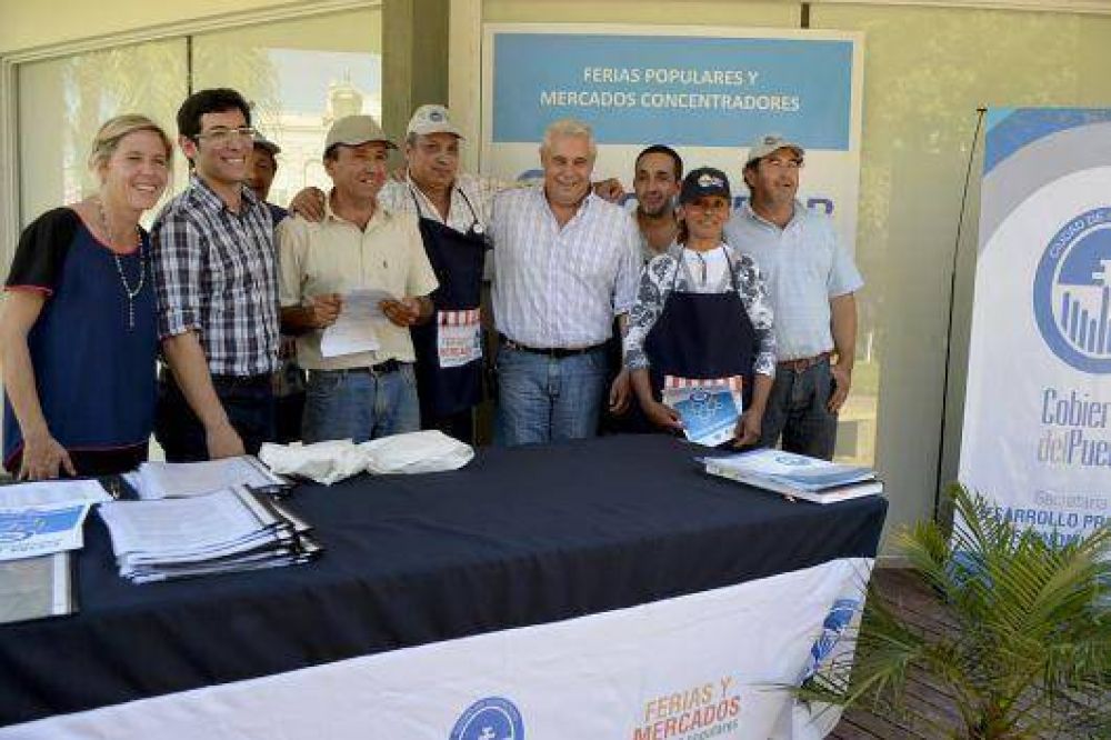 Fabi�n R�os, Capitanich y Augusto Costa firmar�n convenio para implementar el programa �Precios Cuidados�