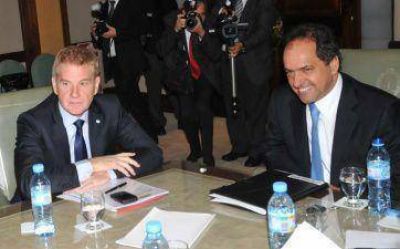 Scioli, De Narv�ez y una opci�n fuera del FpV
