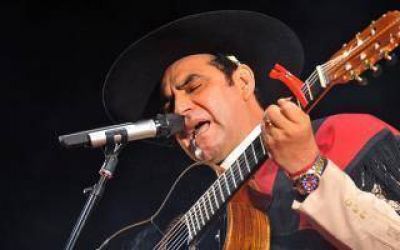 La Plata: El Chaque�o Palavecino en el aniversario de Altos de San Lorenzo