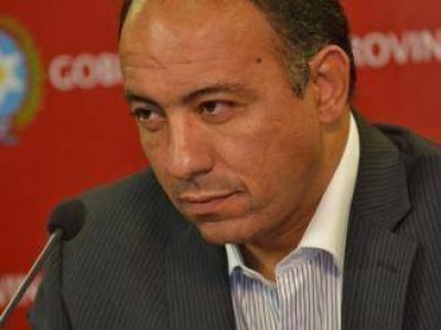 Dib Ashur: �En Octubre empiezan las paritarias
