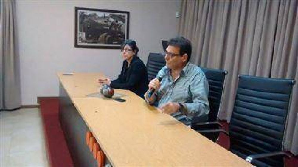 Municipales: paran las primeras horas con asistencia al trabajo