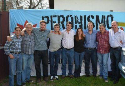 Referentes kirchneristas buscan �triunfar� en municipios massistas