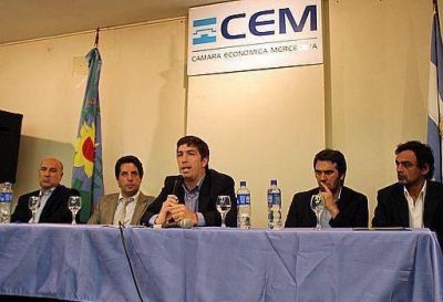 �Esperamos llegar al d�a de la madre con la aprobaci�n del proyecto de Compre Mercedino�