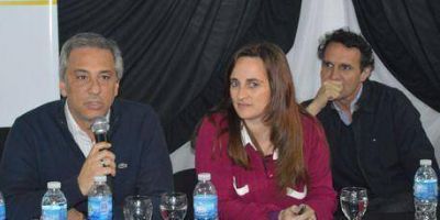 Eseverri en un encuentro seccional en General Lavalle del Frente Renovador