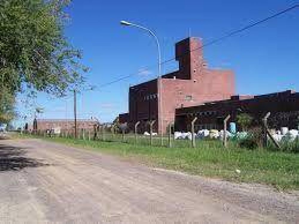 Situaci�n de los trabajadores de H y M, TRC y Celanova. Postura del Gobierno Municipal de Azul