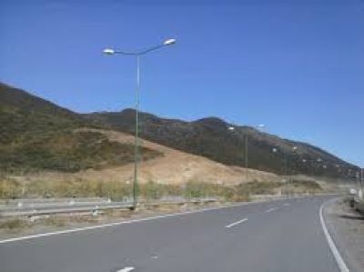 EN 30 D�AS REPAVIMENTAR�N PARTE DE LA AUTOPISTA SALTA