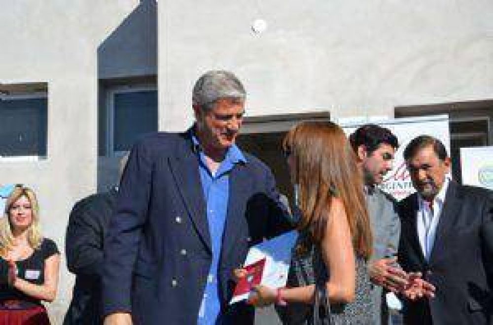 Andr�s Zottos: �El deporte es fundamental para formar a nuestros j�venes� 