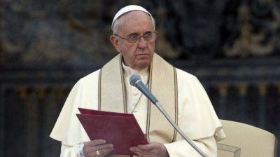 El papa Francisco don� u$s1.000.000 para los refugiados iraqu�es en Kurdist�n