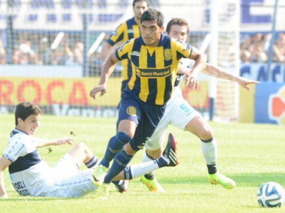 Rafael Delgado se consolida en la defensa de Central a fuerza de goles