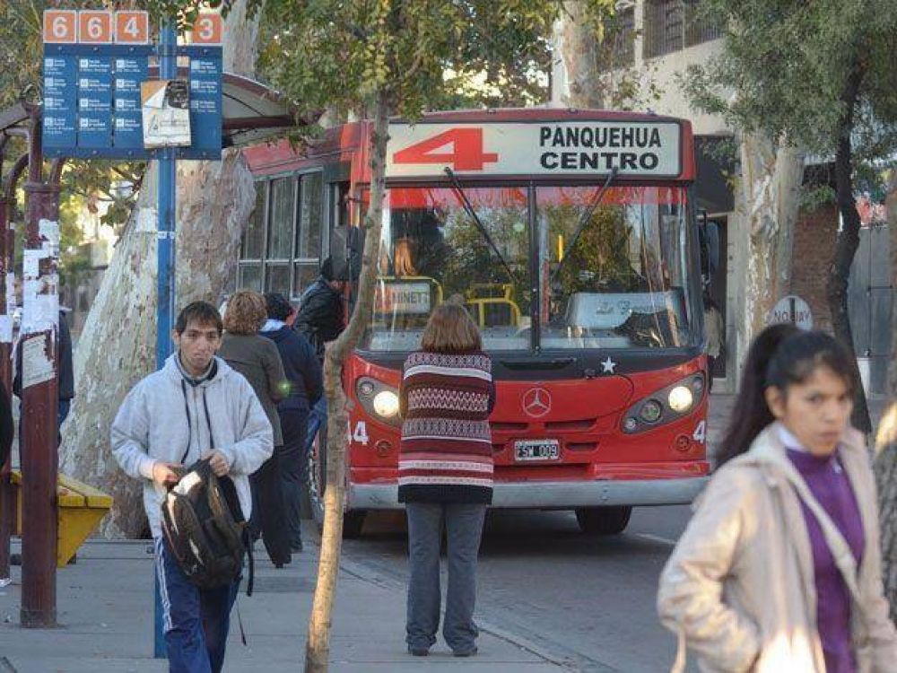 El Gobierno lanz� una aplicaci�n para saber �Cu�ndo Viene� el micro