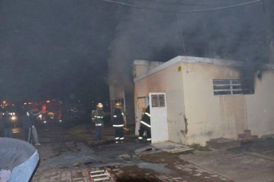 Incendio y apag�n en el Hospital Lucio Molas