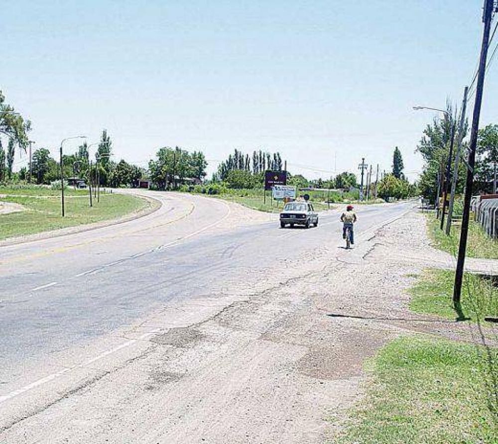 Se estima que faltan 2.000 carteles en las rutas del sur provincial