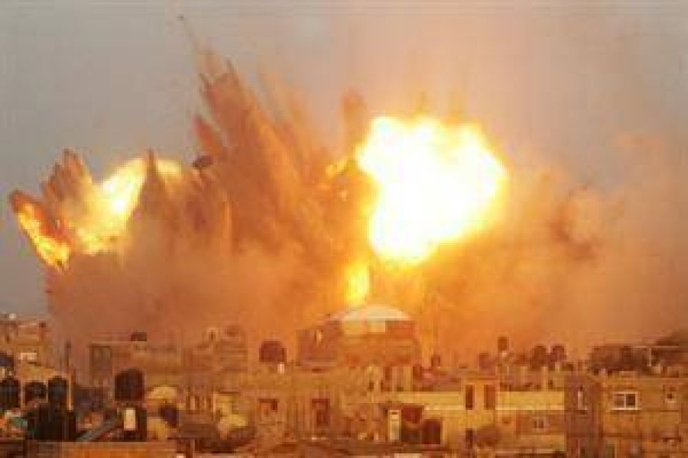 Nueva ronda de ataques de Israel con aviones y tanques en la Franja de Gaza