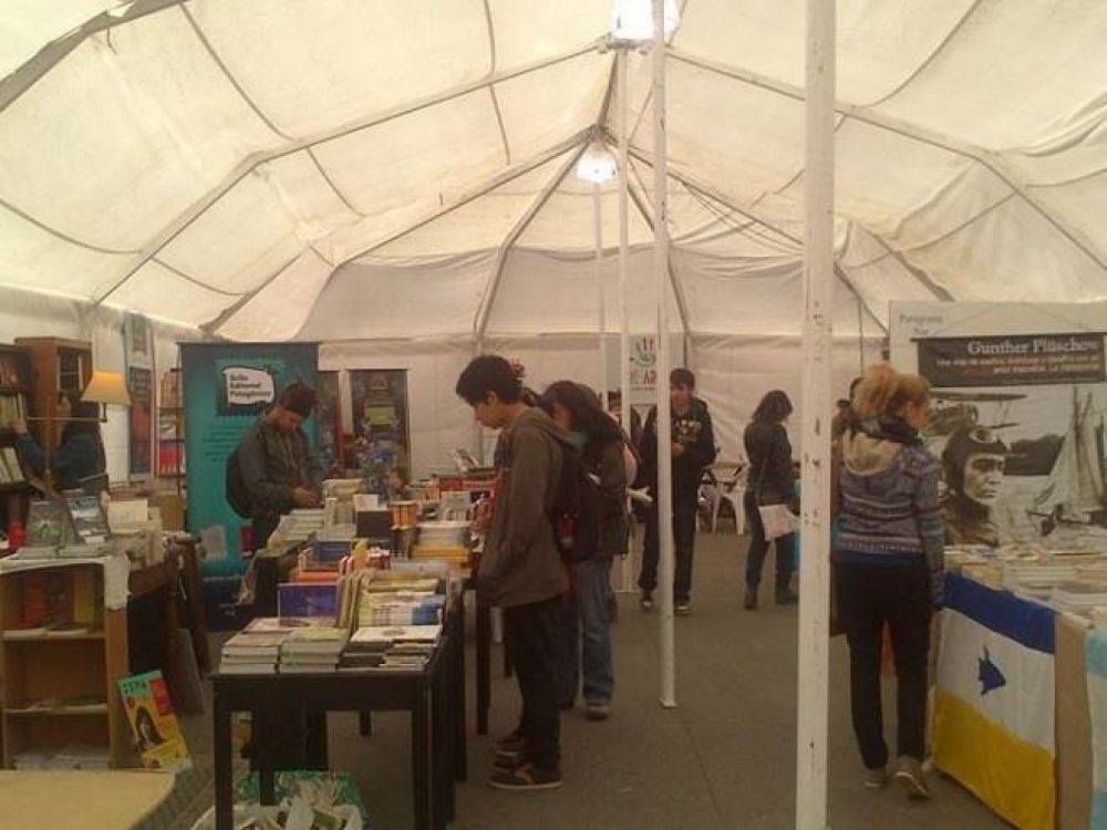 La palabra y los libros toman protagonismo en Bariloche