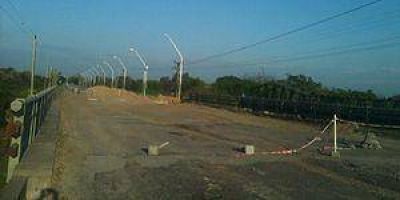 Avenida Maradona: Obra paralizada