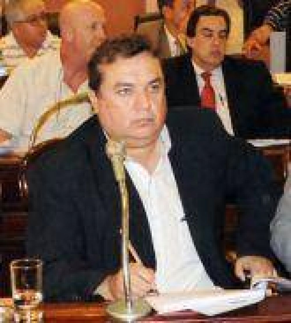 Ull�a pidi� mayor seguridad en los ramales ferroviarios