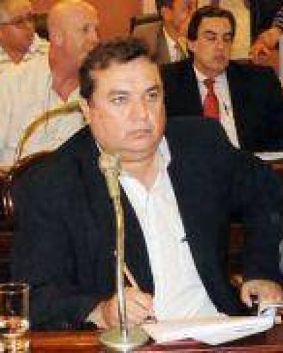 Ull�a pidi� mayor seguridad en los ramales ferroviarios
