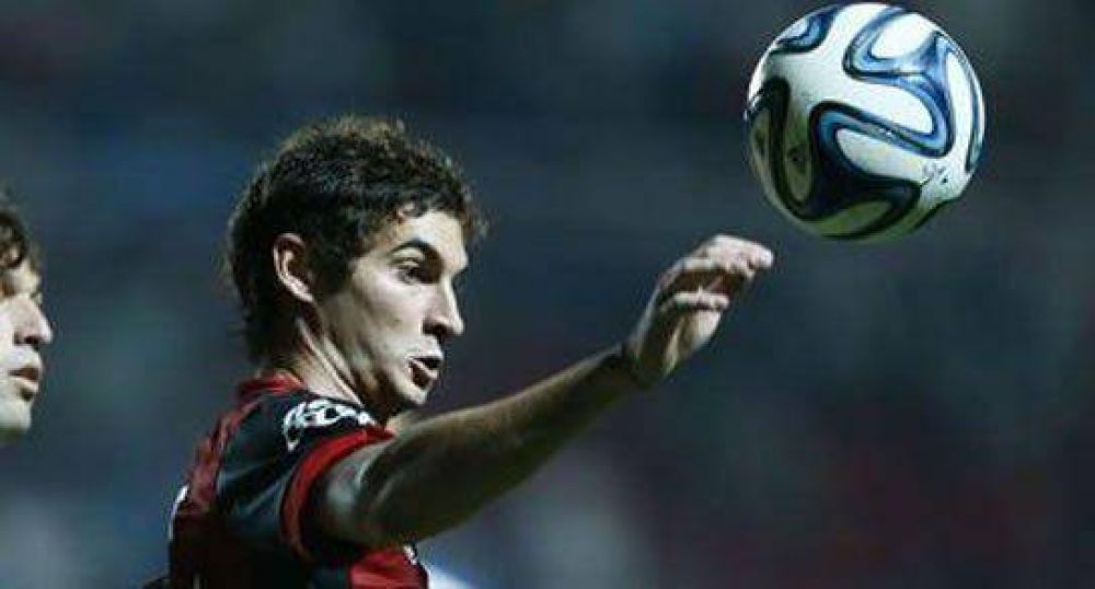 Col�n sum� su primer triunfo en el torneo