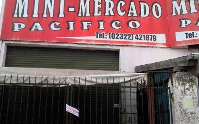 Clausuran minimercado tras encontrar excremento de ratas y mercader�a vencida