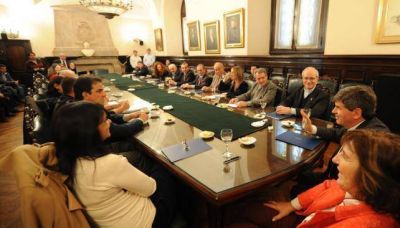 Para los rectores, las adicciones son tema prioritario