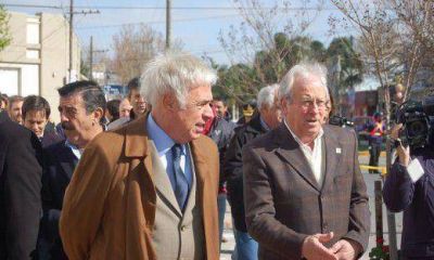 De la Sota elogi� a Fragazzini al vecinalista Latimori y critic� (sin nombrarlo) a Macri