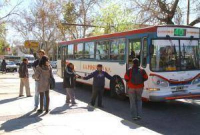 Lamentos y corridas por el nuevo recorrido de micros