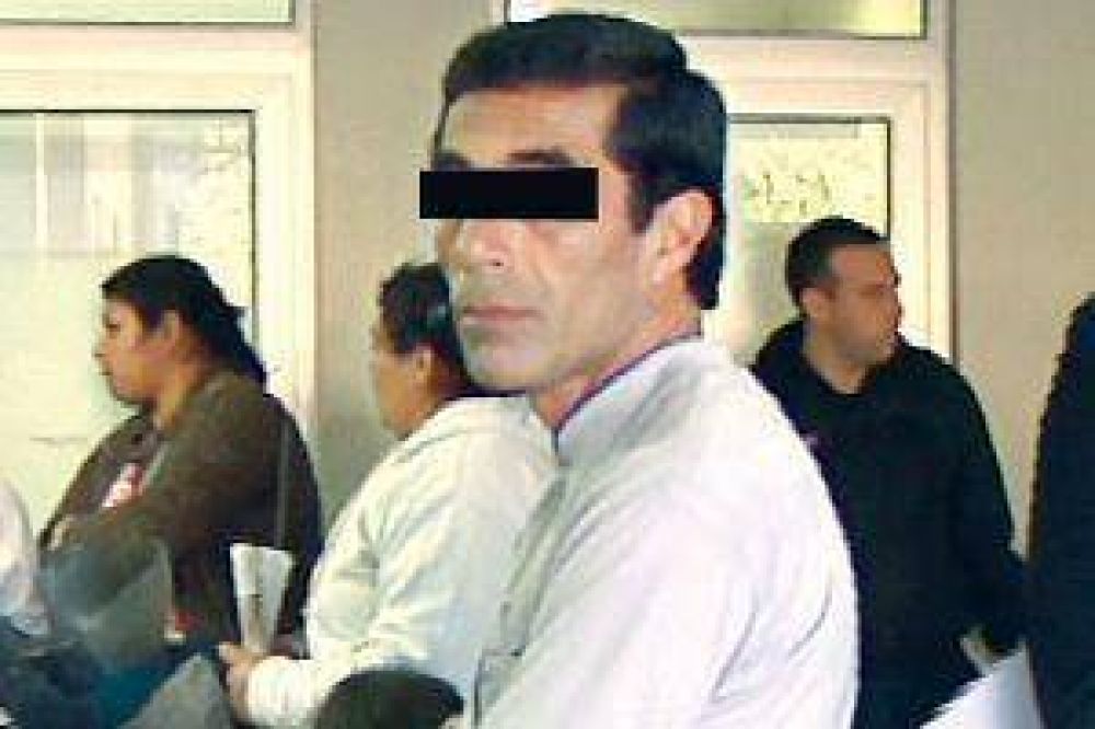 Se entreg� en la justicia el docente acusado de abusar de la hija de su ex pareja
