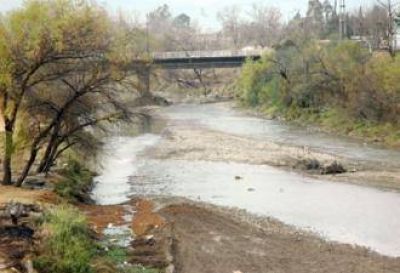 Recursos H�dricos no responde a los pedidos de an�lisis del Rio Arenales