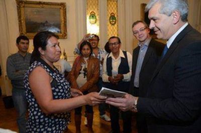 Pedrini: El prximo paso es crear la primera universidad intercultural