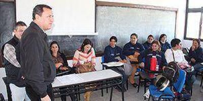�Ellas Hacen�: mujeres se capacitan en la conformaci�n de cooperativas