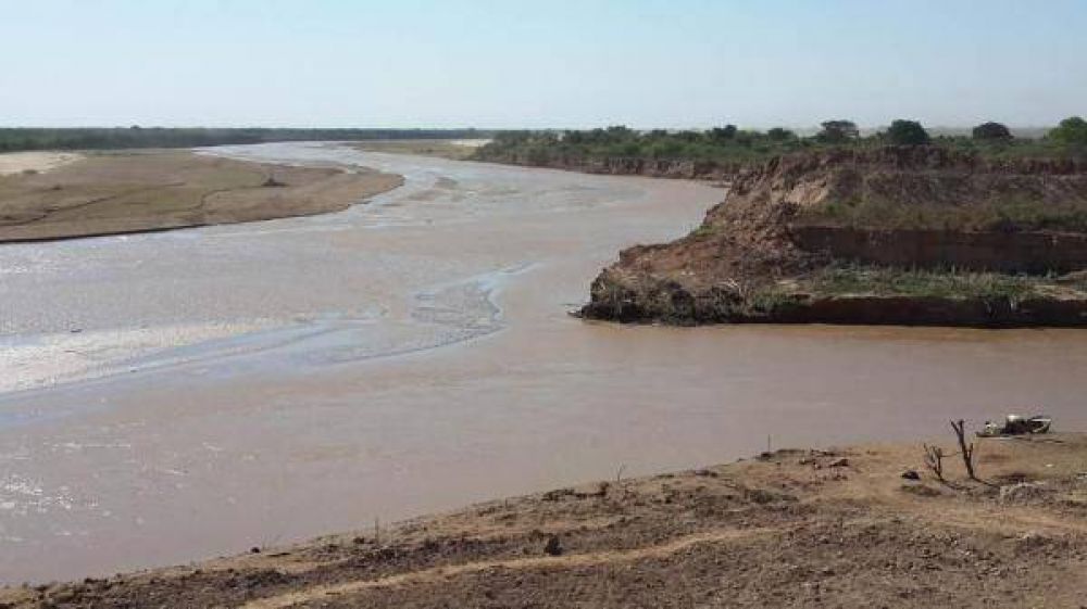 Obras de mantenimiento optimizan el ingreso de las aguas del Pilcomayo