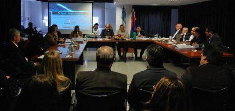 El IProdha apuntar� a obras para educaci�n y salud, adem�s de viviendas