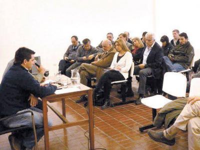 �Basta de poner en aprietos econ�micos a Mendoza por la ineficiencia de un gobierno�