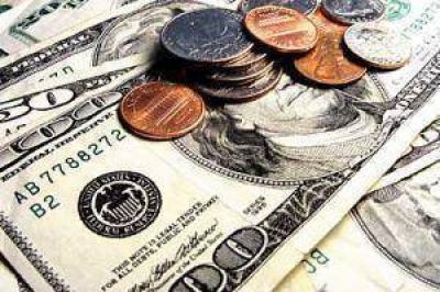 Blue se dispar� 22 centavos a $ 14,20 y BCRA sacrific� u$s 40 M para mantener el oficial