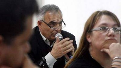 Berisso: el bloque massista, a un paso de romperse