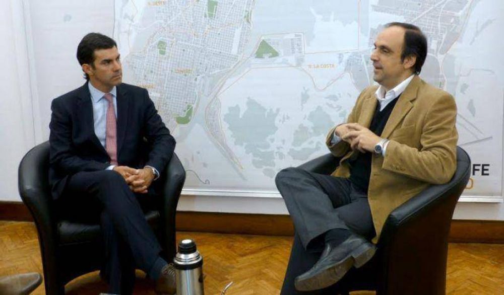 El Intendente recibi� al gobernador de Salta