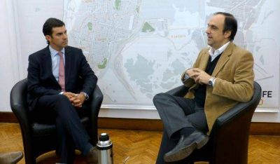 El Intendente recibi� al gobernador de Salta