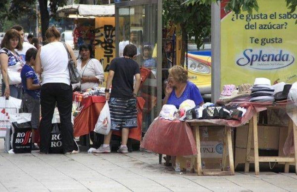 Crece en Mar del Plata la venta ambulante al ritmo de la crisis